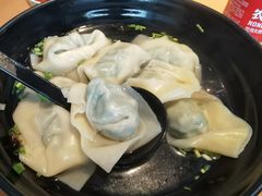 -真真鲜馄饨店(启蒙路店)