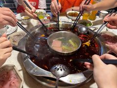 -九尺赵老四鲜鹅肠火锅