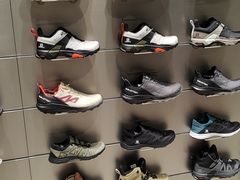 -SALOMON萨洛蒙(北京王府中环店)