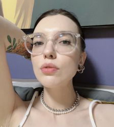 -艺耳美专业穿耳洞打耳洞穿孔