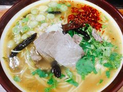 -顺发拉面(长湖路店)
