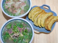 -老新隆牛肉锅贴(新街口店)