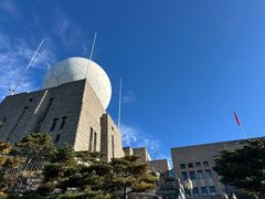 -黄山光明顶山庄