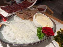 火锅三宝-左庭右院鲜牛肉火锅(环球港店)