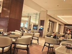 -怡咖啡海鲜自助餐厅(浦东香格里拉店)