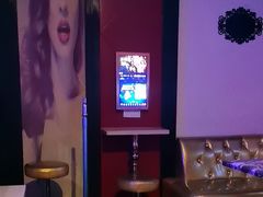 -莹乐迪量贩式KTV(祝桥店)