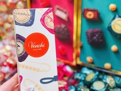 -VENCHI 闻绮(北京国贸商城店)