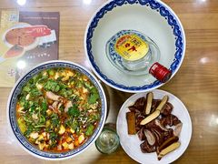 -天发芽·何记葫芦头泡馍·传统小吃(报恩寺街店)