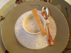 -Restaurant Paul Bocuse