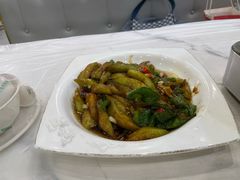 -江城燕子大排档(江汉路步行街店)