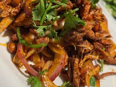 -喝丢一只鞋海鲜烧烤·海肠捞饭(东关街店)