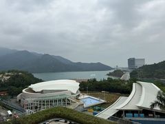 -东荟城名店仓