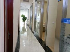 -华齿口腔·矫正种植中心(松江环城路店)