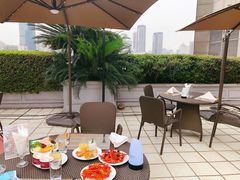 露天位-荟星庭西餐厅(天府丽都喜来登饭店)