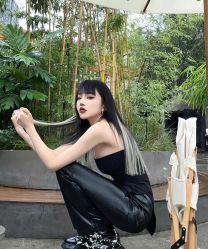 -东秀护肤造型