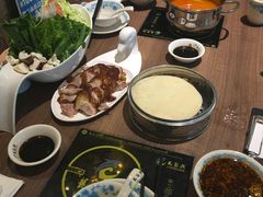 -龙聚德北京烤鸭(沙坪坝华宇A馆店)