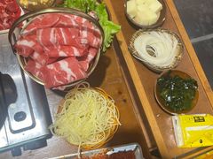 -黔有有贵州酸汤夺夺粉火锅(五味十字店)