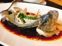 -鱼鲜饭香·招牌汽锅剁椒鱼头王