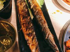 烤秋刀鱼-郑阿姨的家·이모네·韩料&烤肉(武川路店)