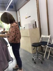 -茶发Salon·烫发染发理发