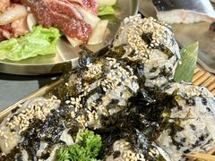 -围炉肉舍•炭烤活鳗•丹东海鲜烤肉(步行街店)