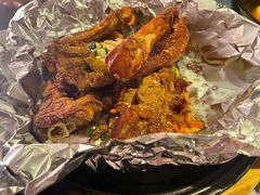 小镇香烤猪手-野蔓果·山野菜(西湖景区·龙井茶田店)