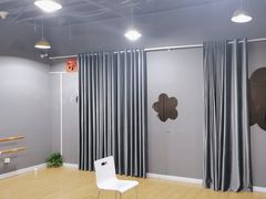 -雅米拉艺术中心(少儿舞蹈培训)