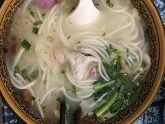 -桥香园云南过桥米线(金马碧鸡店)