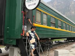 -百里峡七彩艺术小镇