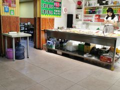 自助取餐区-晓宇盒饭(民安街店)