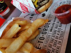 -FATBURGER 特富客汉堡(外交公寓店)