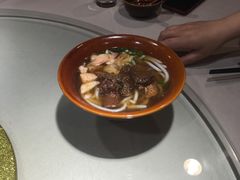 花溪牛肉粉-黔香阁(大上海时代广场店)