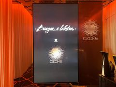 -OZONE 顶楼酒吧(香港丽思卡尔顿酒店)