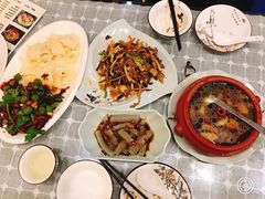 -小厨子私房菜·云南美食店