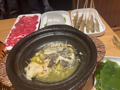 -邹开喜·炭炉鸡煲·海鲜火锅(虹口足球场店)