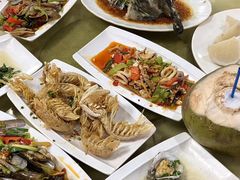 -四川小胡子海鲜(丁村万人海鲜广场店)