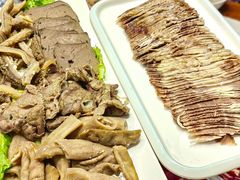 -乡土黄·鲜牛肉火锅·小龙虾(兴业街店)