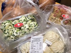 -白玉兰食品甜凤店(合生汇店)