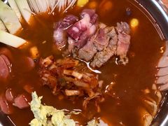 -肥肥虾庄·金牌油焖大虾(杨园滨江时代walk店)
