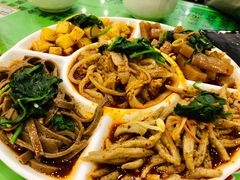 小吃五拼-令氏家外家周秦食府(高新店)