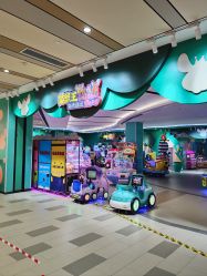 -袋鼠王蹦床公园(中信泰富万达广场嘉定新城店)