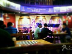 -皇冠自酿啤酒坊(中国红街5号楼店)