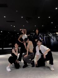 点击看大图 -OCEAN DANCE高空舞蹈室