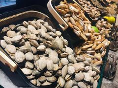 -鲜艳全日餐厅(长江之舟华邑酒店)
