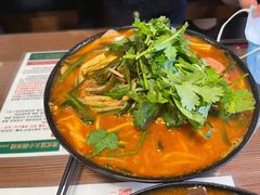-肥汁米蘭香港米线(宁波路总店)