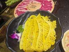 -宽板凳老灶火锅(台湾街店)