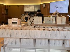 -银座仁志川·生吐司专门店(香港广场店)
