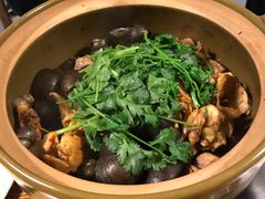 田螺鸡煲-食爺炭炉鸡煲·烧烤