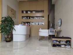 -JNK皮肤管理中心