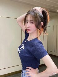 -时尚殿堂明星门店